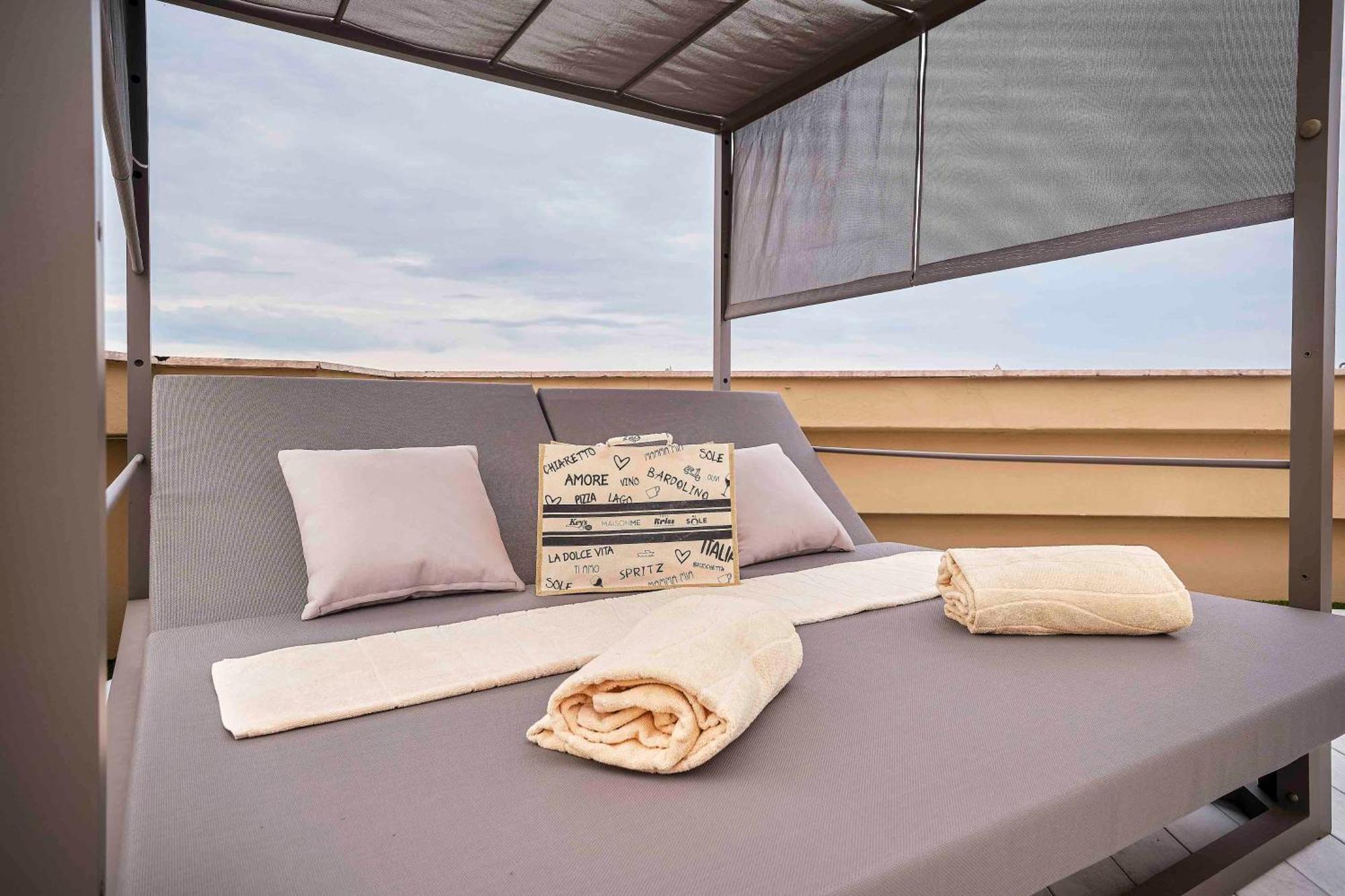 Kriss Internazionale Hotel Bardolino Kültér fotó