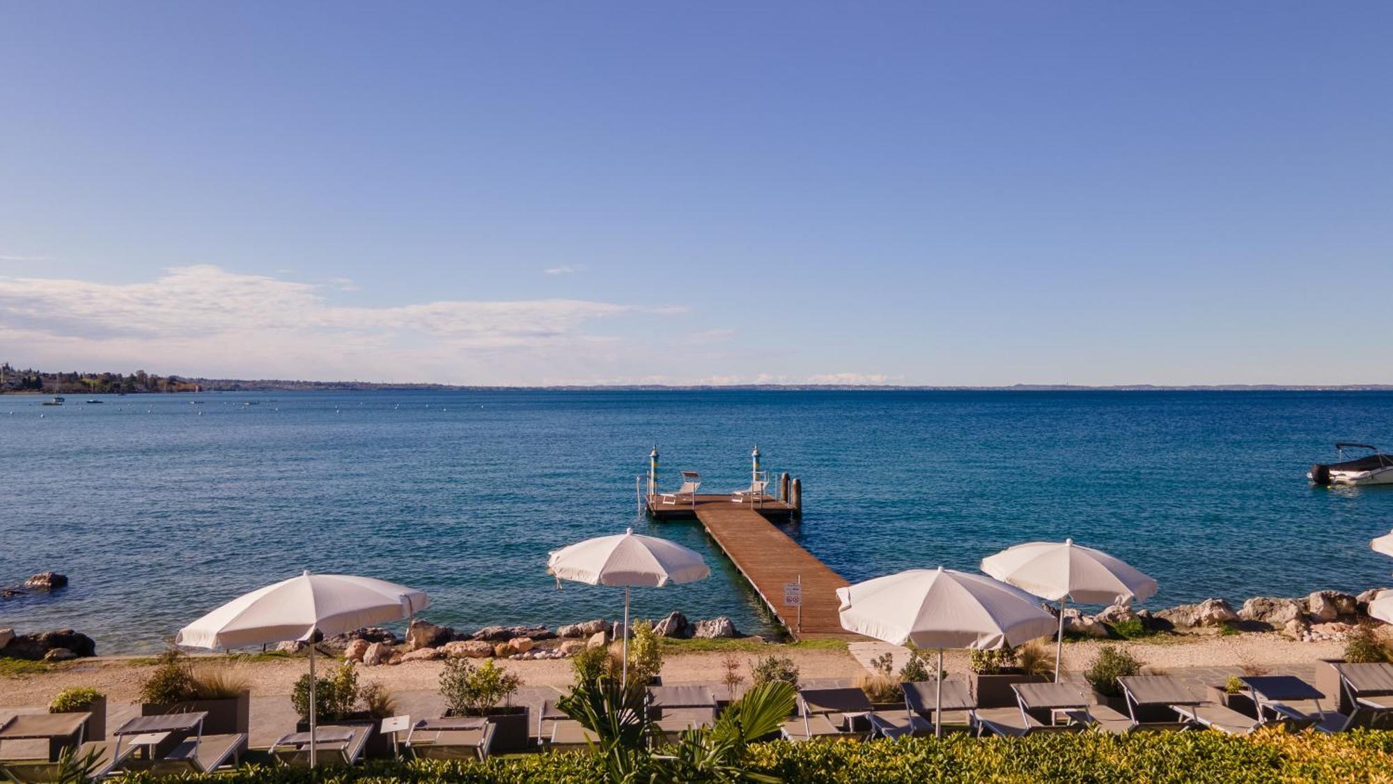Kriss Internazionale Hotel Bardolino Kültér fotó